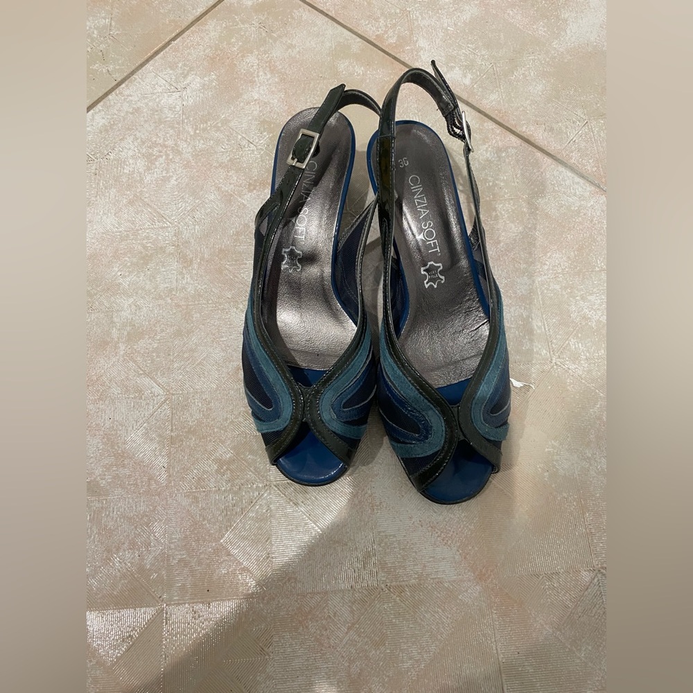 Cinzia soft Italian sandals size 36